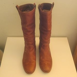 Diesel 2000s brown leather flat boots in women's size 40/ US 9